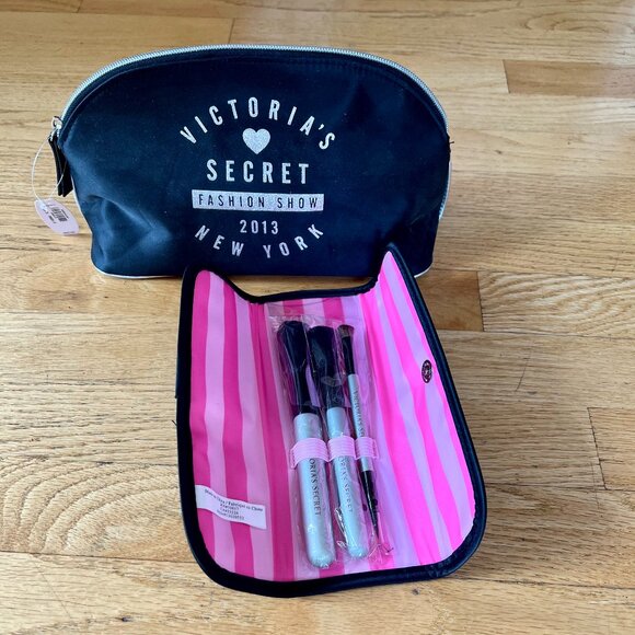 Victoria's Secret 2013 Fashion Show Makeup Bag & Brush Set - Picture 1 of 6